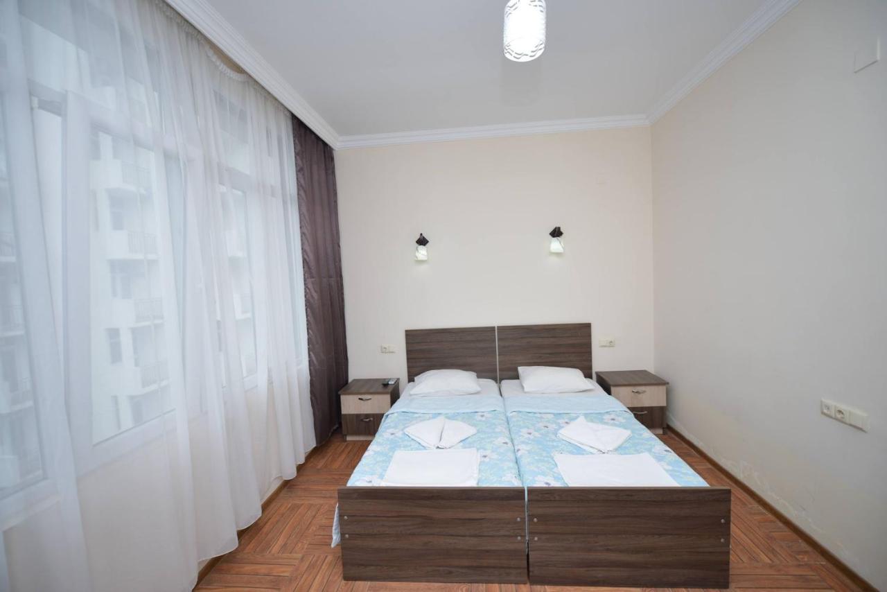 Hotel Nine Brothers Makhinjauri Luaran gambar