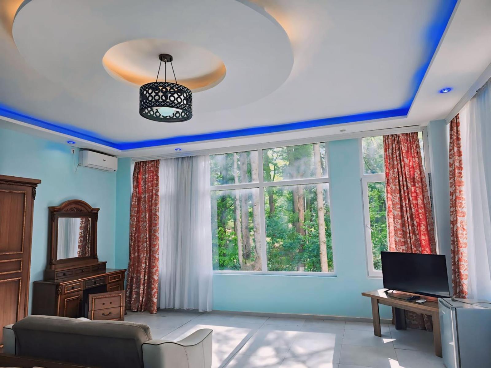 Hotel Nine Brothers Makhinjauri Luaran gambar